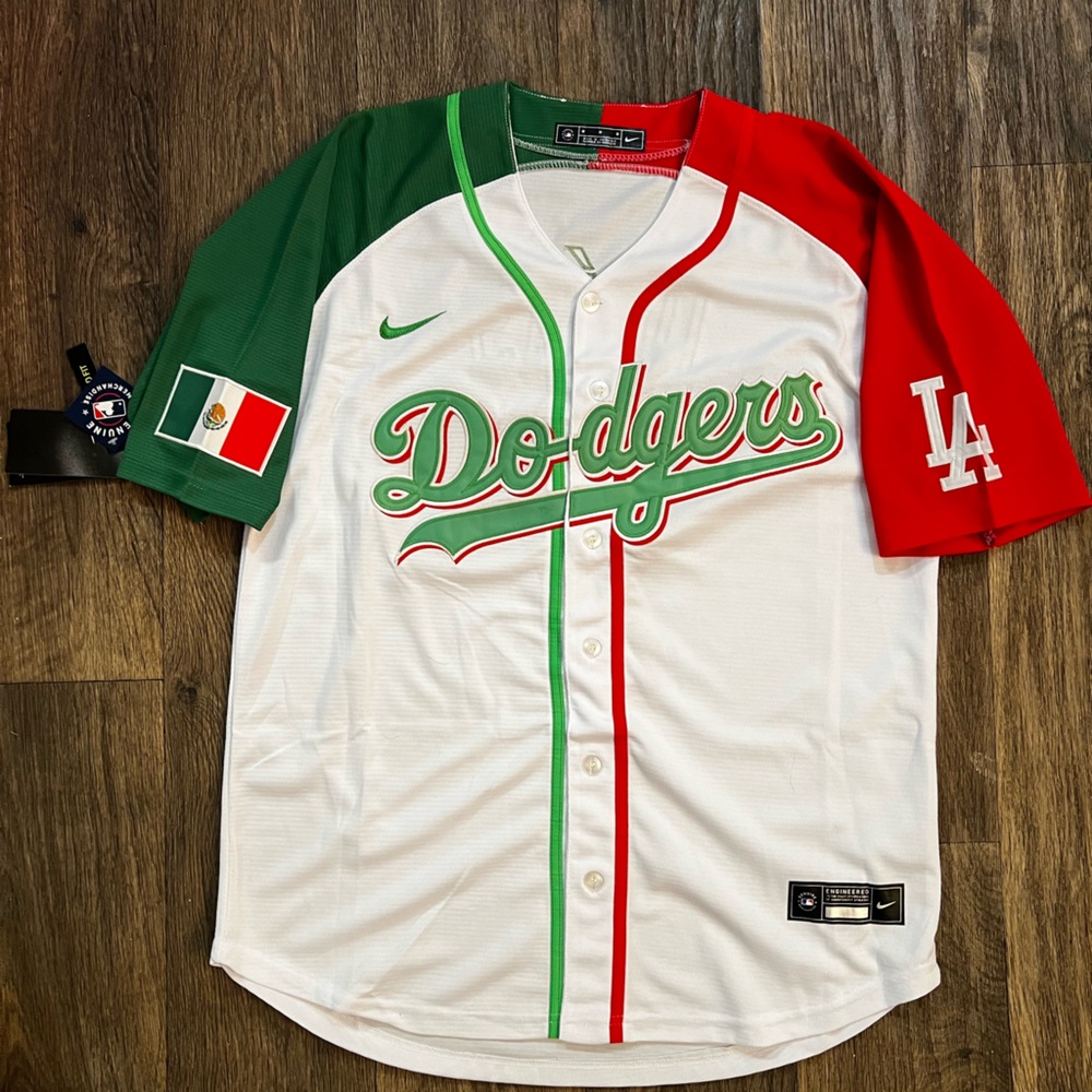 SOLD Los Angeles Dodgers Julio Urias 2019 Mexican Heritage Day Jersey